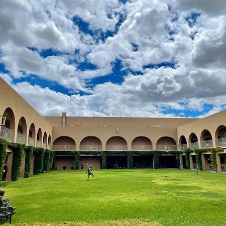 Hotel Santa Fe Camargo Екстер'єр фото